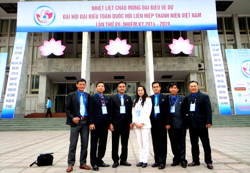 Đc Trần Thị Hồng Hà là một trong những Đại biểu của Đồng Tháp tham dự Đại hội Đại biểu toàn quốc Hội LHTN Việt Nam khóa VII,nhiệm kỳ 2014- 2019